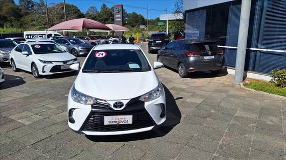 TOYOTA YARIS 1.5 16V FLEX XL MULTIDRIVE TOYOTA YARIS 1.5 16V FLEX XL MULTIDRIVE